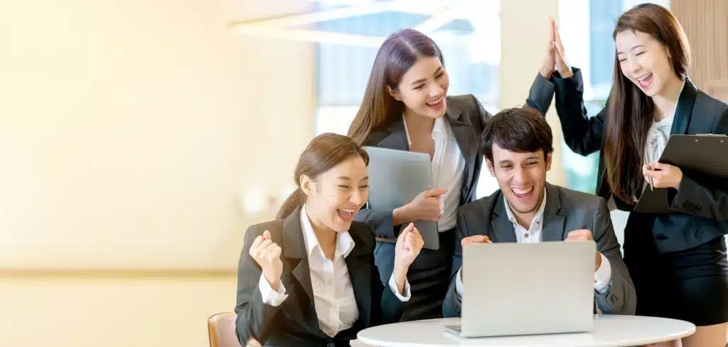 Đội ngũ bán hàng am hiểu và tận tâm là chìa khóa chuyển đổi khách hàng